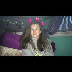 Meet your Posher, Mallory